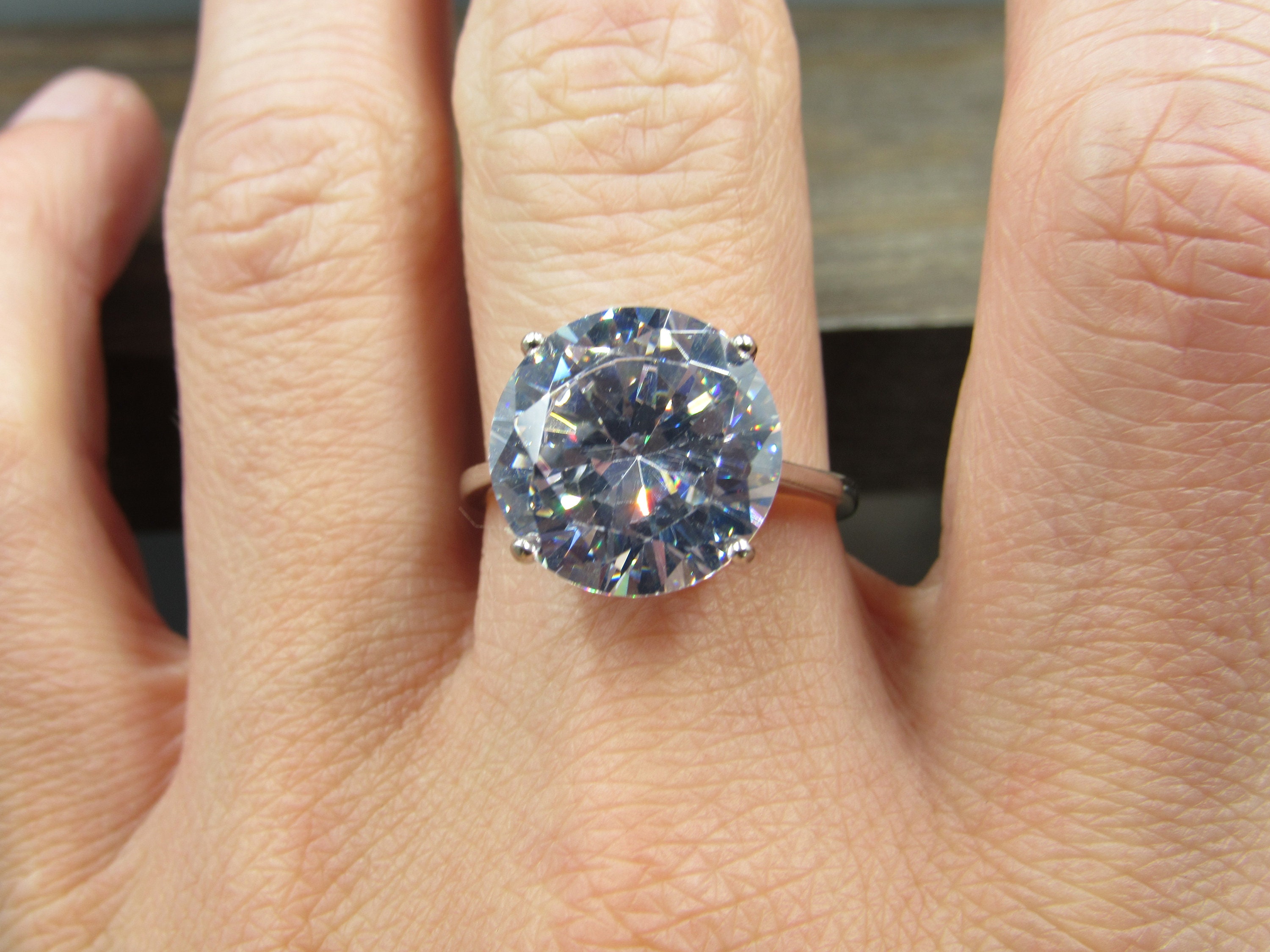 Size 9 Sterling Silver Large Round Cubic Zirconia Gem Band