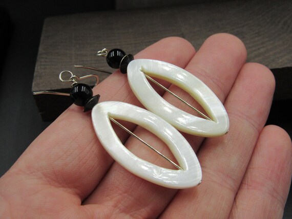 Sterling Silver Unique Shape Shell Dangle Earring… - image 2