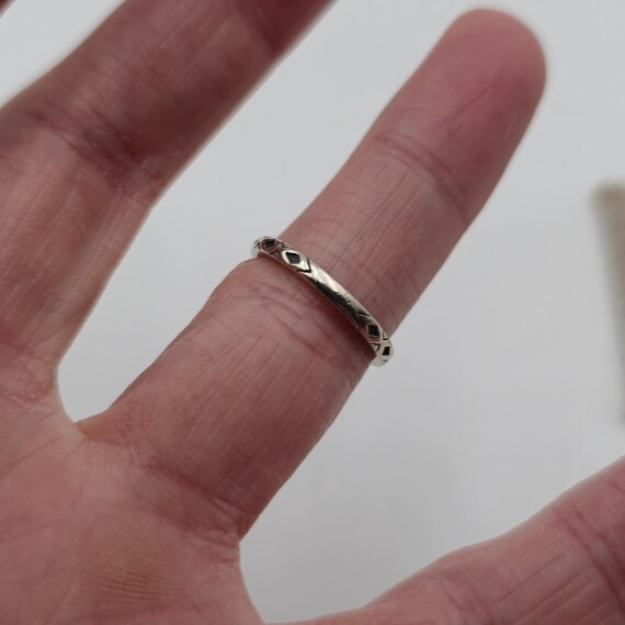 Size 5 Sterling Silver Unique Pattern Unisex Ring… - image 3