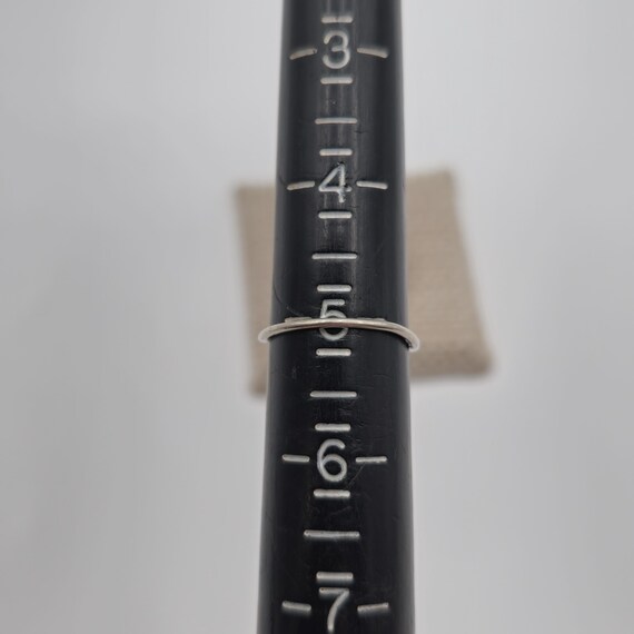 Size 5 Sterling Silver Handmade Small Ruby Gem Wi… - image 5