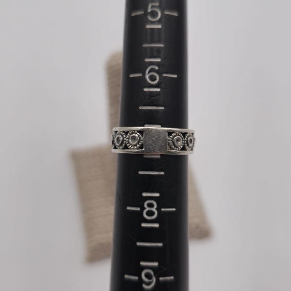 Size 7 Sterling Silver Odd Pattern Solid Ring A19… - image 6