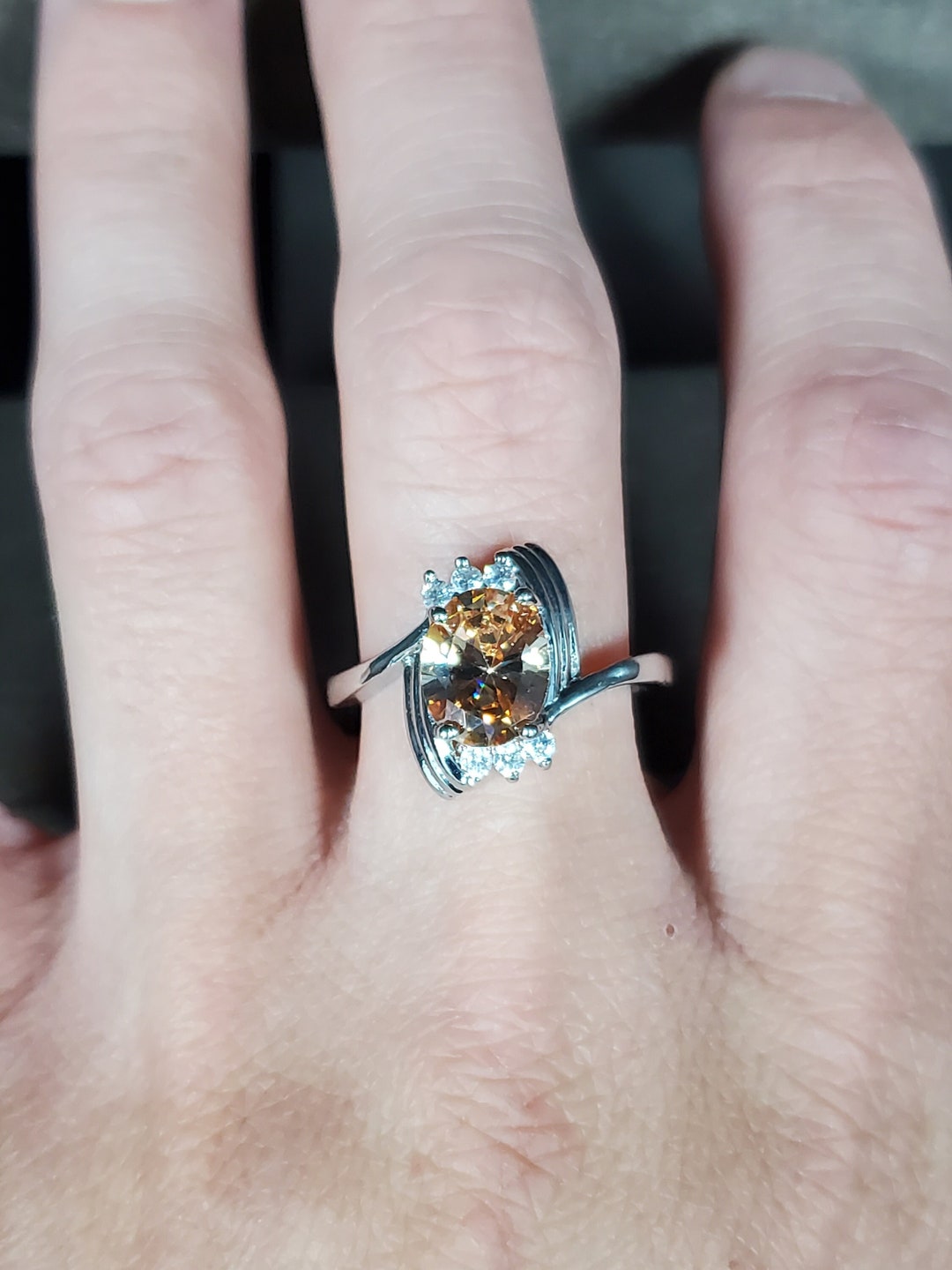 Size 10 Sterling Silver Marvelous Light Brown Cubic Zirconia Size 10 Sterling Silver Marvelous Light Brown Cubic Zirconia