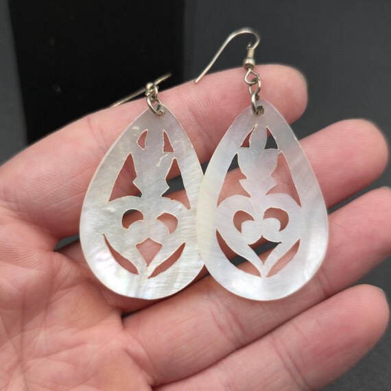 Silver Plated Cutout Design White Shell Handmade … - image 3