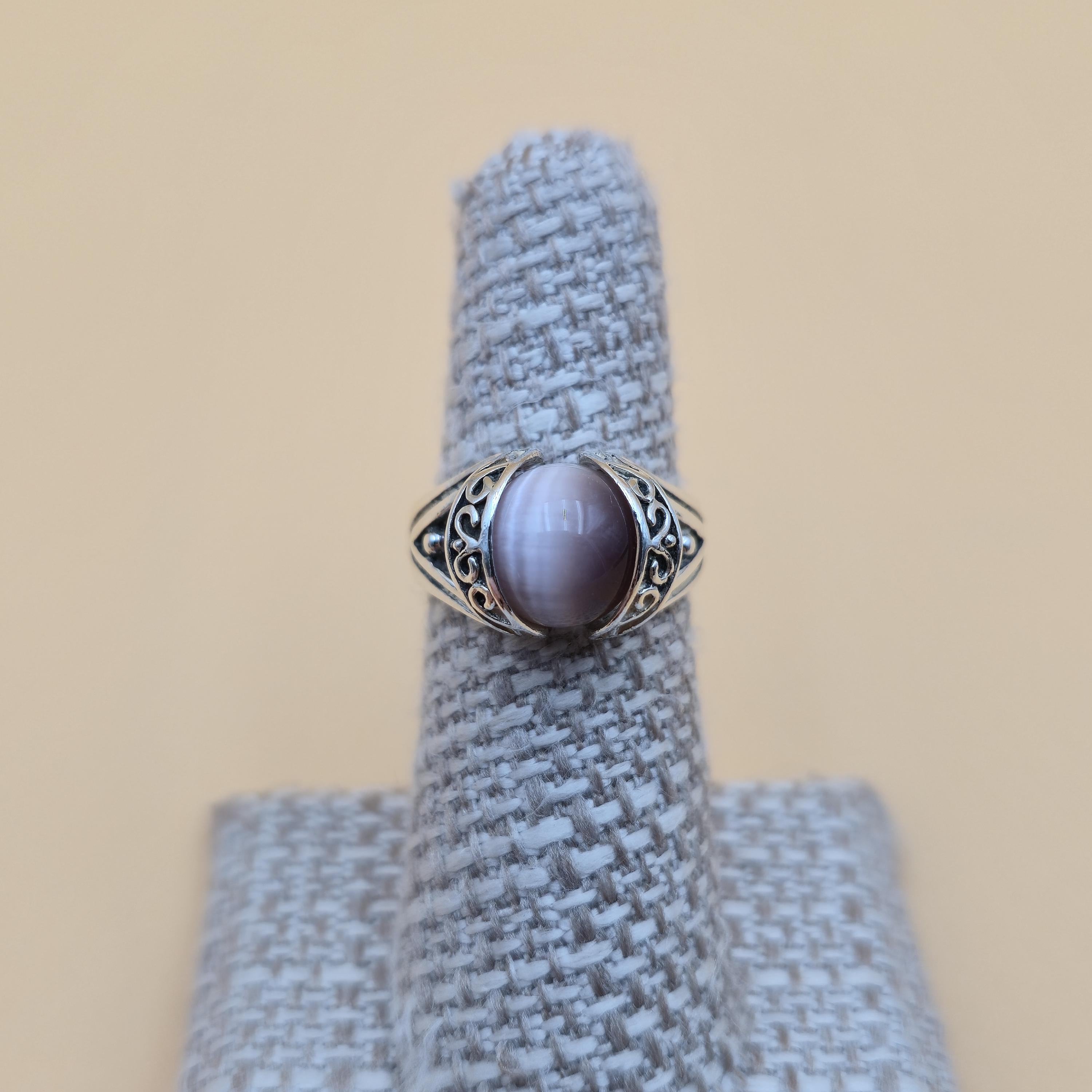 キャッツアイ Size 5.75 Sterling Silver Purple Cat's Eye Stone Band Ring A4942