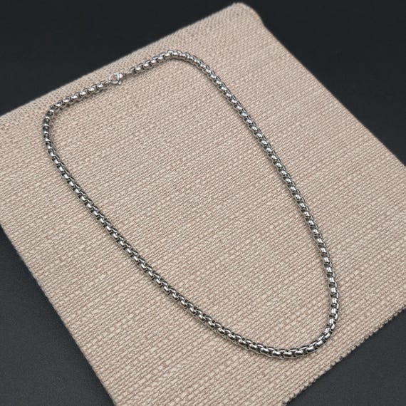 20 Inch Stainless Steel Round Box Chain Unisex Necklace B1090 View 2