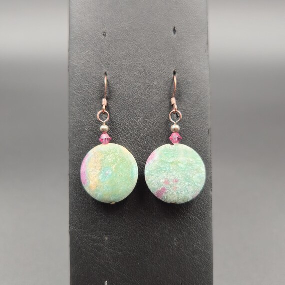 Copper Ruby In Fuchsite Stone Dangle Earrings A60… - image 1