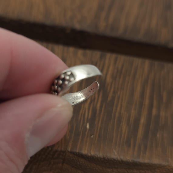 Size 1.5 Sterling Silver Rustic Odd Pattern Toe R… - image 3