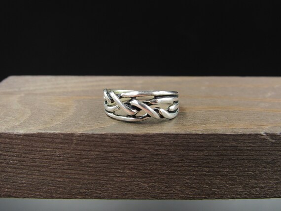 Size 5.75 Sterling Silver Cross Braid Band Ring V… - image 1
