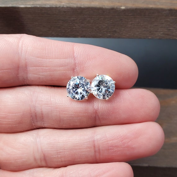 Sterling Silver Bright Large Clear Simple Cubic Z… - image 1