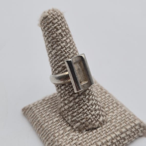 Size 7.75 Sterling Silver Solid Rectangle Shape R… - image 2