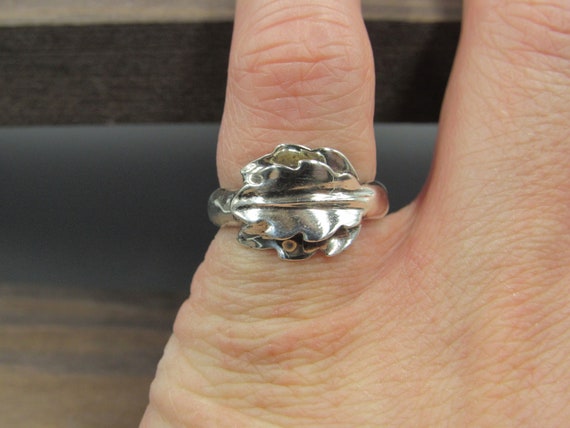 Size 5.75 Sterling Silver Rustic Leaf Design Band… - image 4