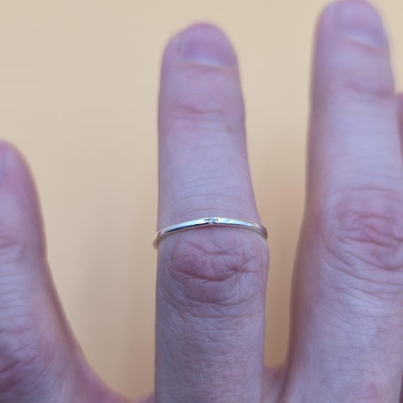 Size 6 Sterling Silver Tiny Delicate Single CZ Ge… - image 2