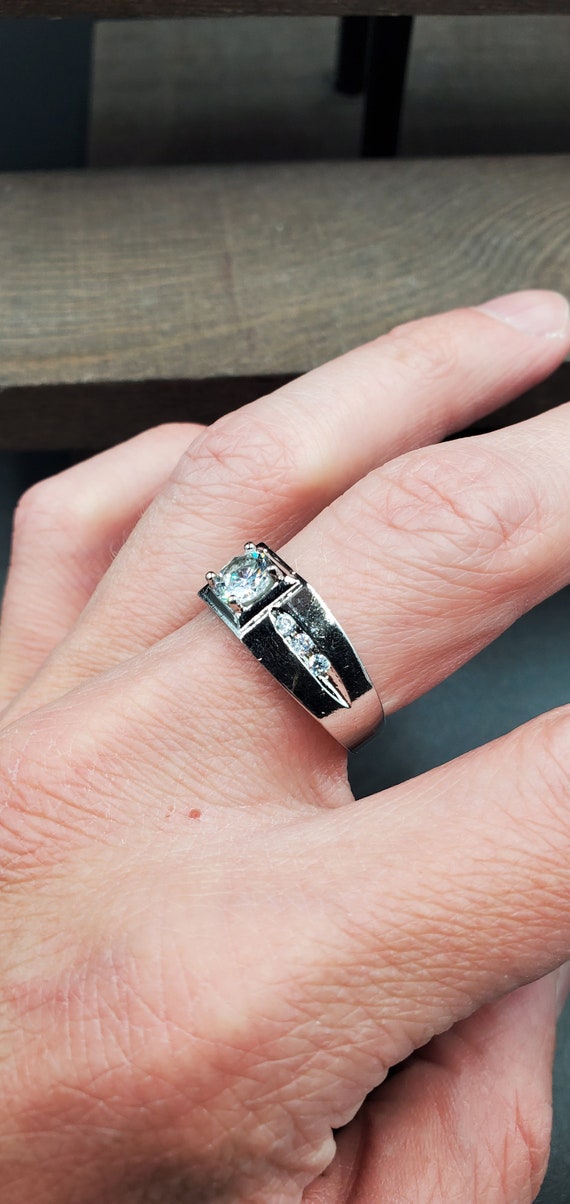 Size 9.5 Silver Tone Heavy Cool Cubic Zirconia Gem Band Ring