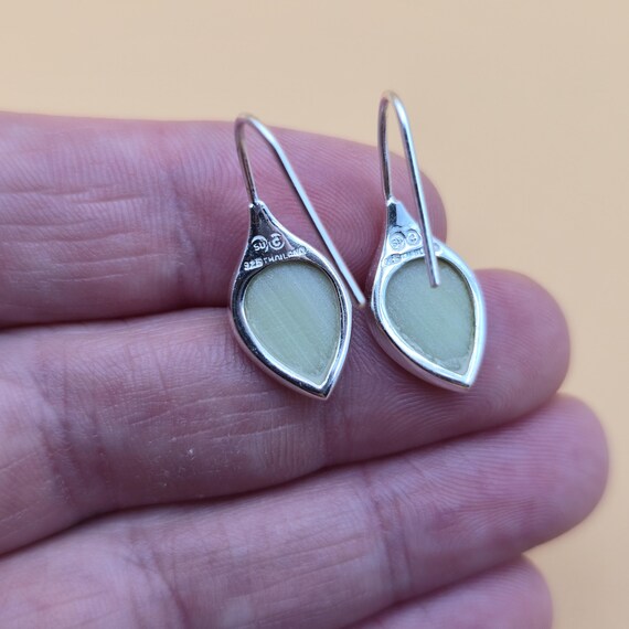 Sterling Silver Green Shell Leaf Design Dangle Ea… - image 3