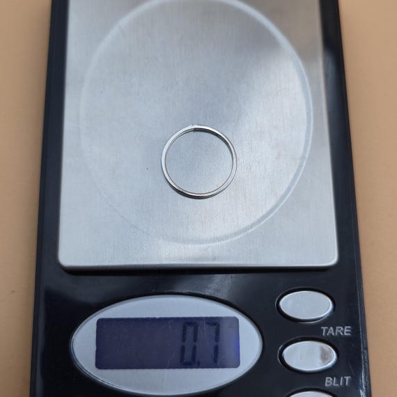 Size 6 Sterling Silver Tiny Delicate Single CZ Ge… - image 7