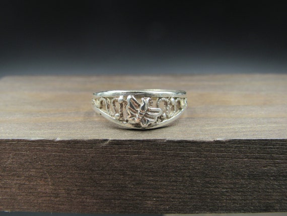 Size 8.5 Sterling Silver Rustic Odd Butterfly Ban… - image 2