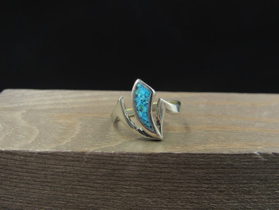 Size 6.25 Silver Tone Abstract Shape Turquoise In… - image 1