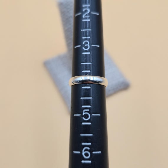 Size 4 Sterling Silver Unique Setting Moonstone P… - image 7