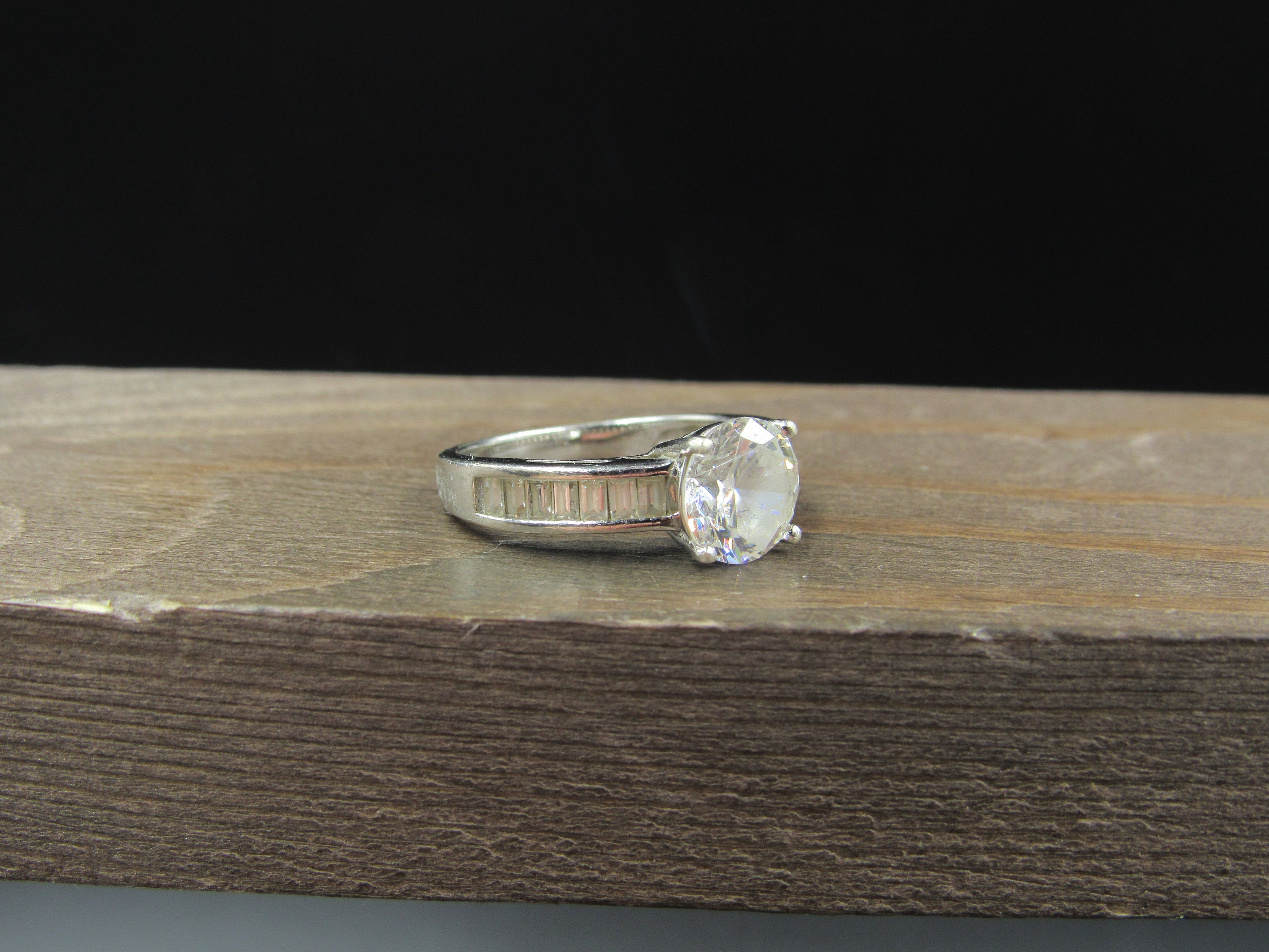 cubic zirconia year cafe ⚪︎s925 Vintage Cubic Zirconia Sterling Silver Band Ring - Size