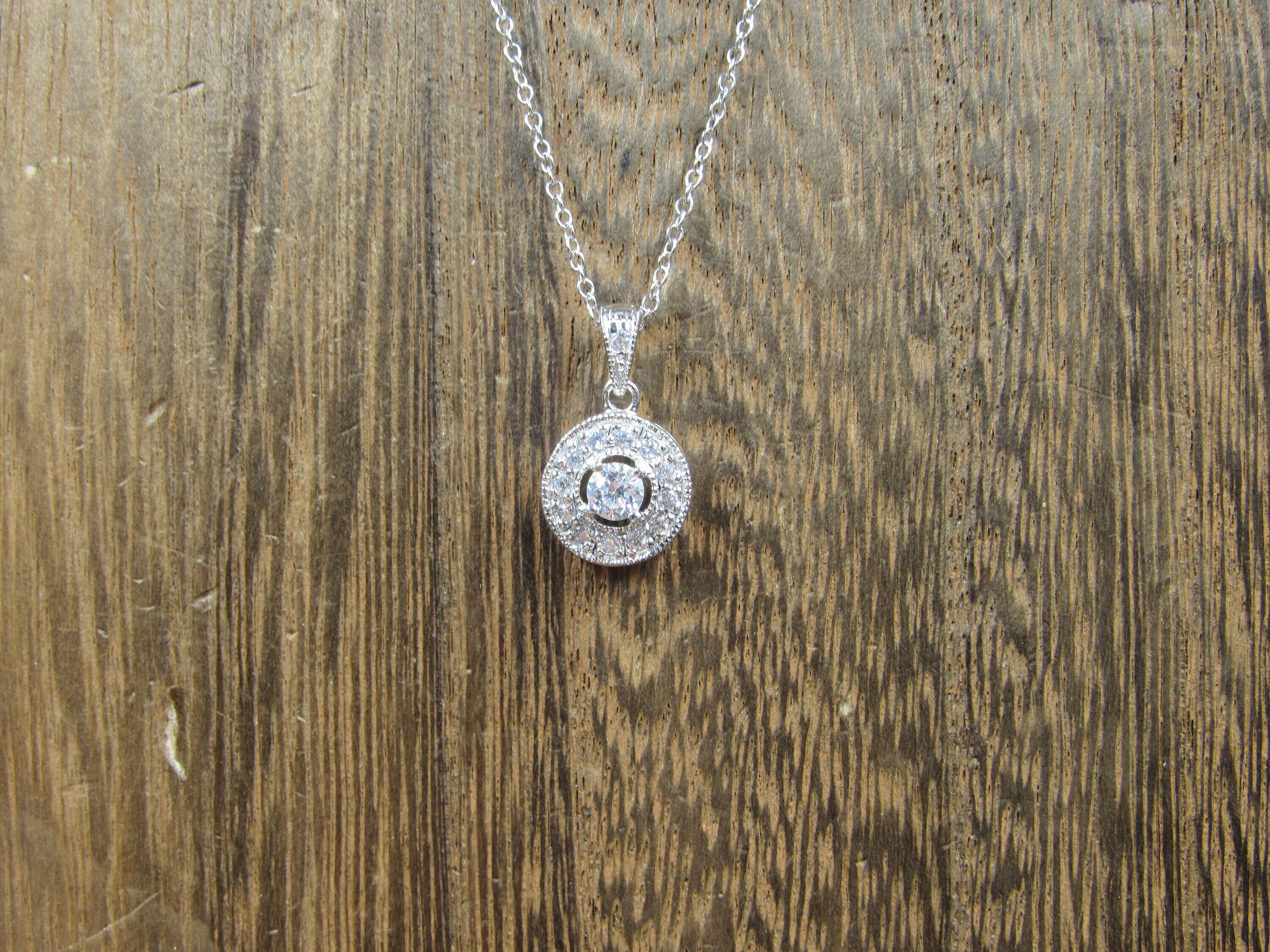 14KYG Rope Edge Round “M” Initial Pendant