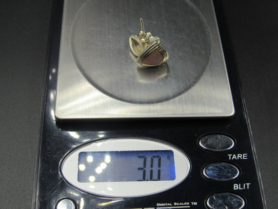 Sterling Silver Triangle Pattern Shell Stud Earri… - image 6