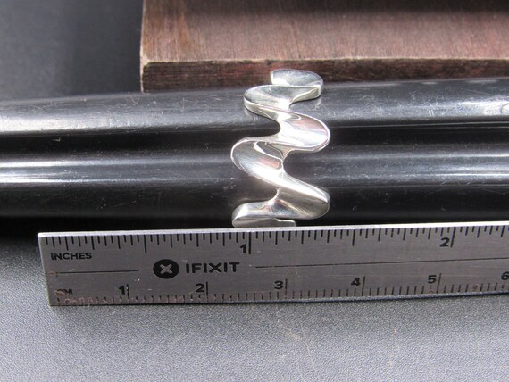 Size 8 Sterling Silver Original Pattern Wavy Band… - image 6