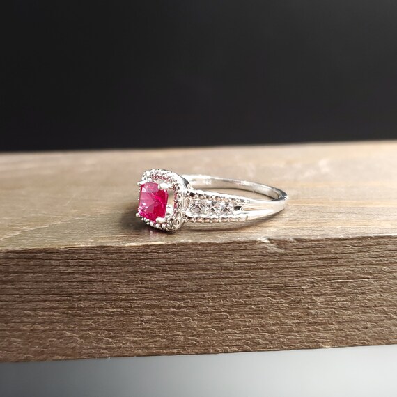 Size 6.75 Sterling Silver Square Red Ruby With To… - image 2