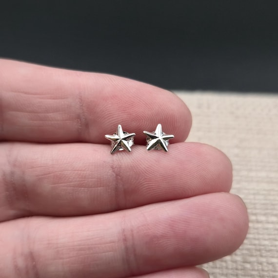 Sterling Silver Very Tiny Star Stud Earrings A6981 - image 1