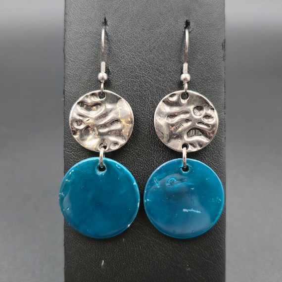 Silver Plated Round Blue Shell Dangle Earrings A6… - image 1