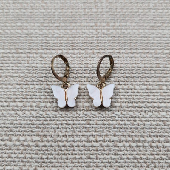 Copper Shell Butterfly Dangle Earrings A6409 - image 1