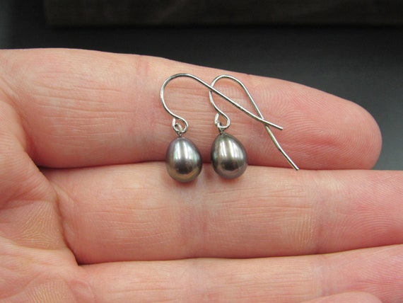 Sterling Silver Dainty Dark Color Pearl Earrings … - image 1