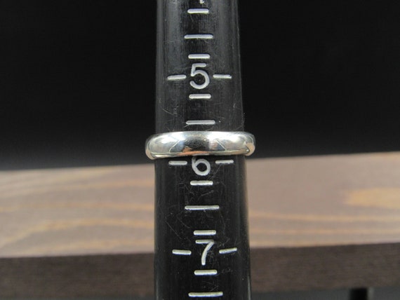 Size 5.75 Sterling Silver Rustic Leaf Design Band… - image 6