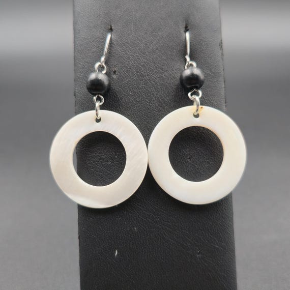 Silver Plated Circle Shell Simple Handmade Earrin… - image 1