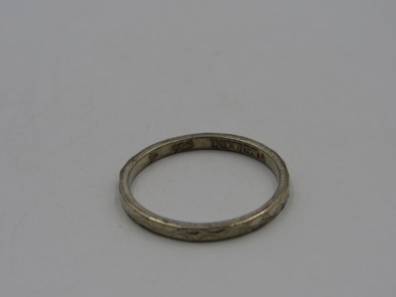 Vintage Size 8 Sterling Silver Rustic Thin Crater… - image 5