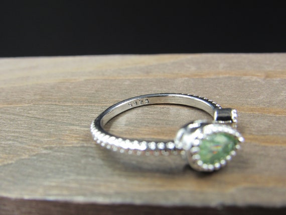 Size 7 Sterling Silver Bright Green And Clear Gla… - image 4