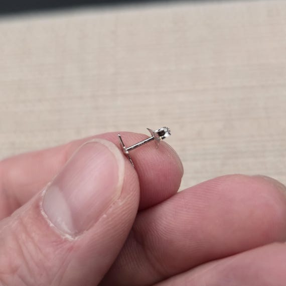 Sterling Silver Very Tiny Star Stud Earrings A6981 - image 4