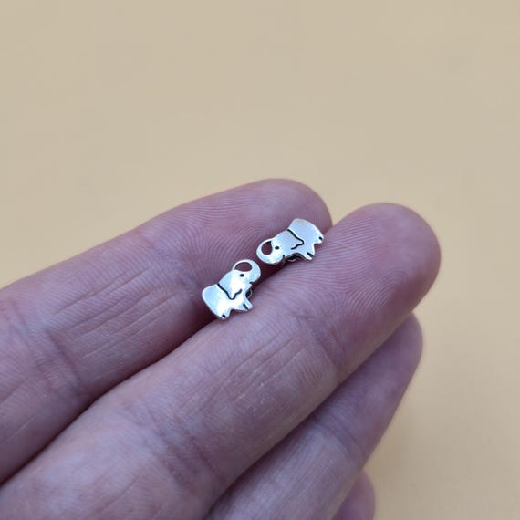 Sterling Silver Small Elephant Stud Earrings A5769 - image 2