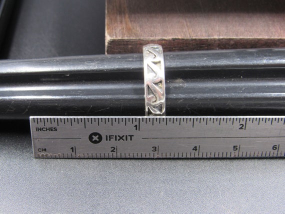 Size 7.75 Sterling Silver Solid Beach Waves Band … - image 5