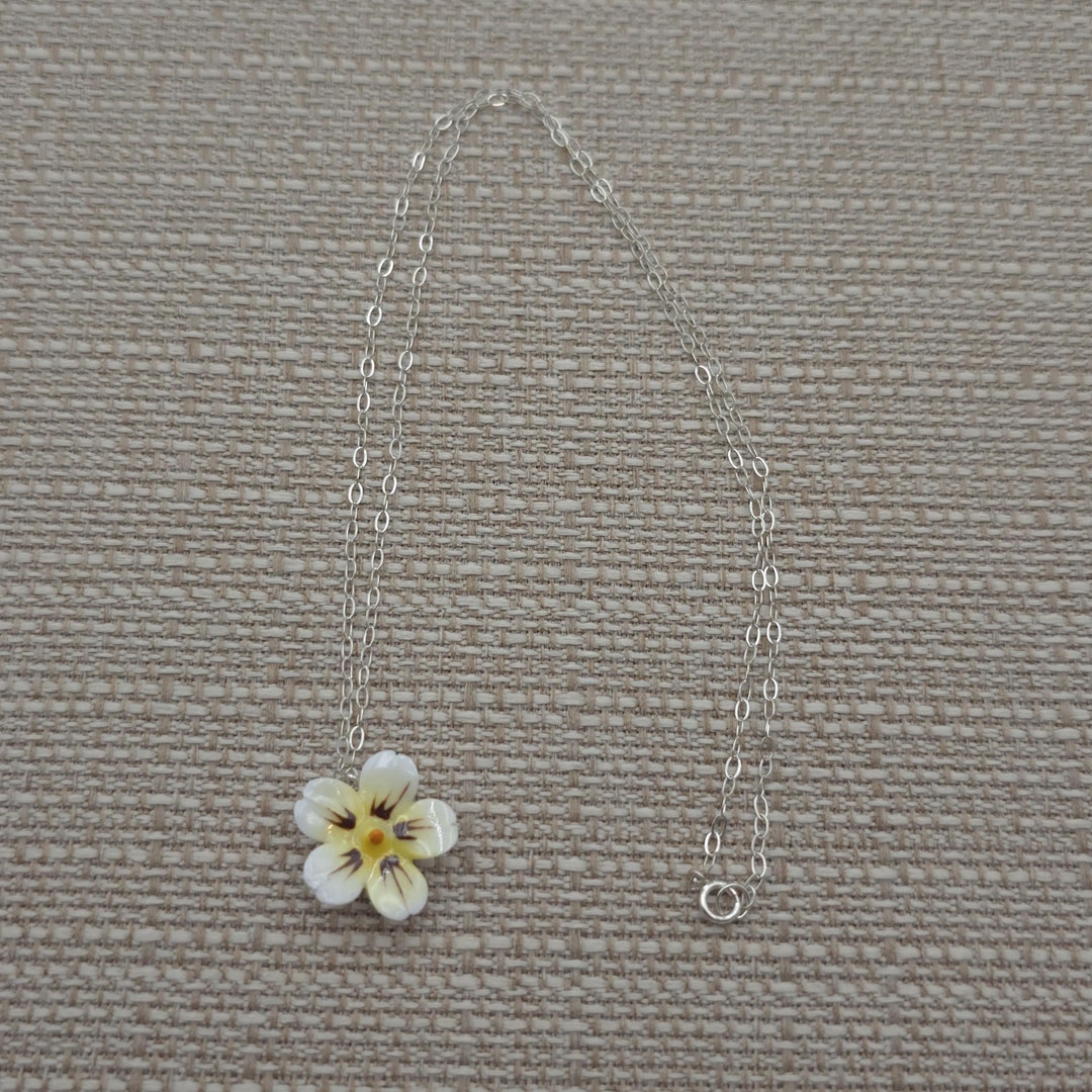 18 Inch Sterling Silver Handmade Plastic Flower Pendant Necklace