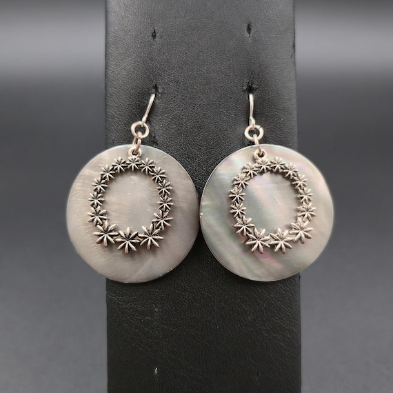 Silver Plated Large Circle Shell Unique Accent Ea… - image 1