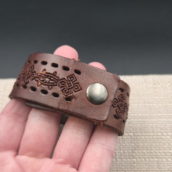 6.5 Inch 3 Button Adjustable Wide Pattern Leather… - image 3