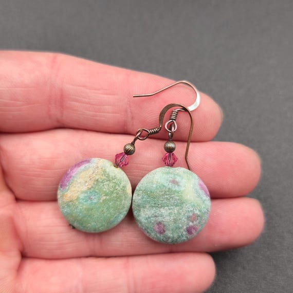 Copper Ruby In Fuchsite Stone Dangle Earrings A60… - image 3