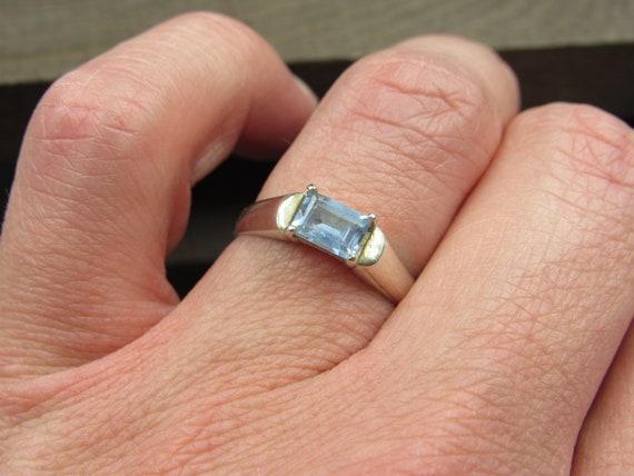Size 8 Sterling Silver Cloudy Rectangle Blue Topa… - image 2
