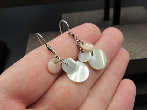 Sterling Silver Three Circle Shell Dangle Earring… - image 2