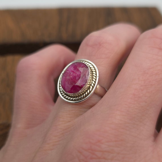 Size 7 Sterling Silver Faceted Rough Ruby Stone R… - image 2