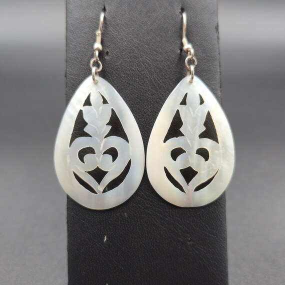 Silver Plated Cutout Design White Shell Handmade … - image 1