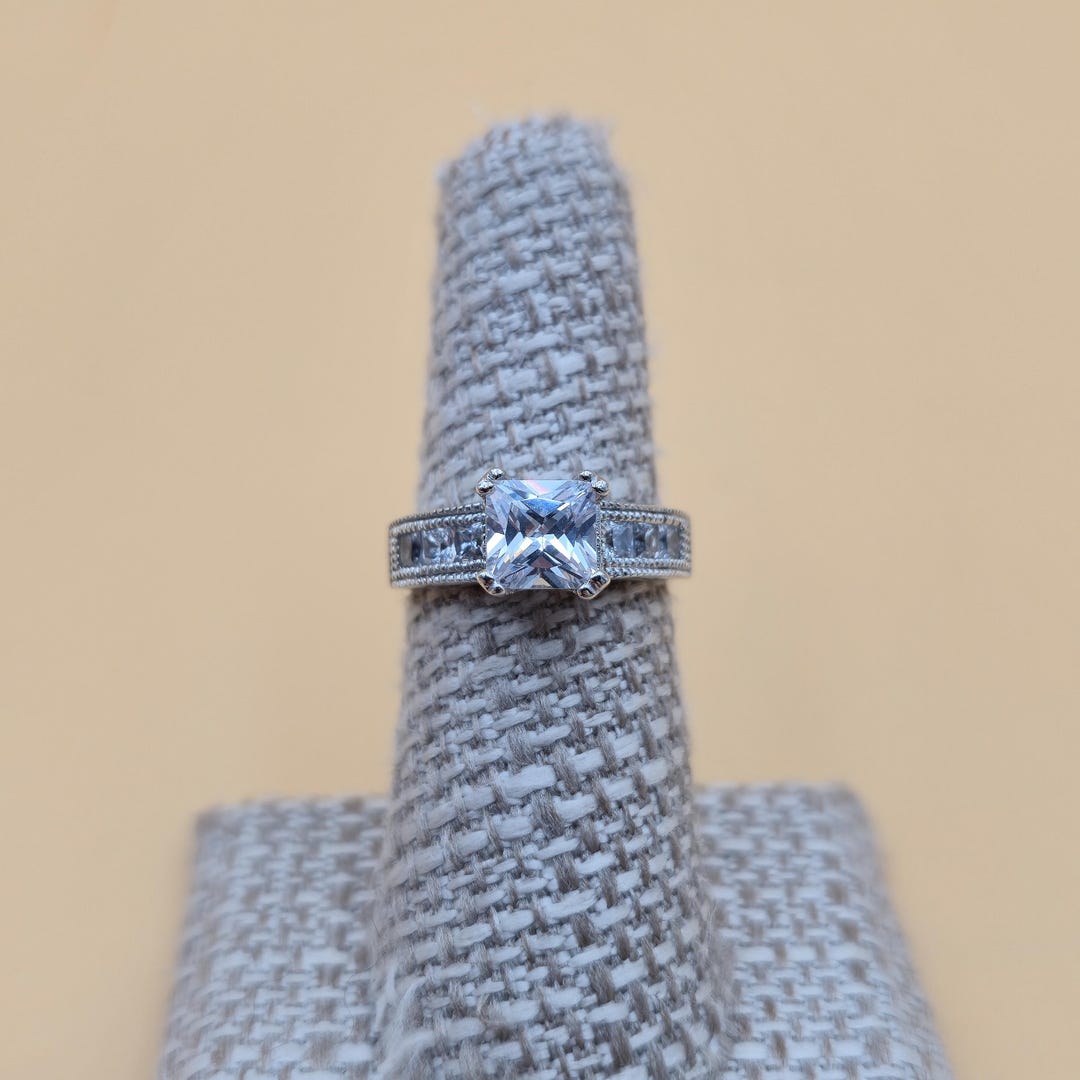 Size 6.25 Sterling Silver Bright Square Cubic Zirconia Band Ring