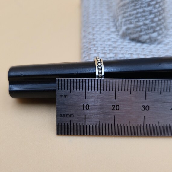 Size 2.75 Sterling Silver Small Dot Pattern Band … - image 6