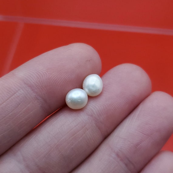 925 Sterling Silver Beautiful White Pearl Stud Ea… - image 2