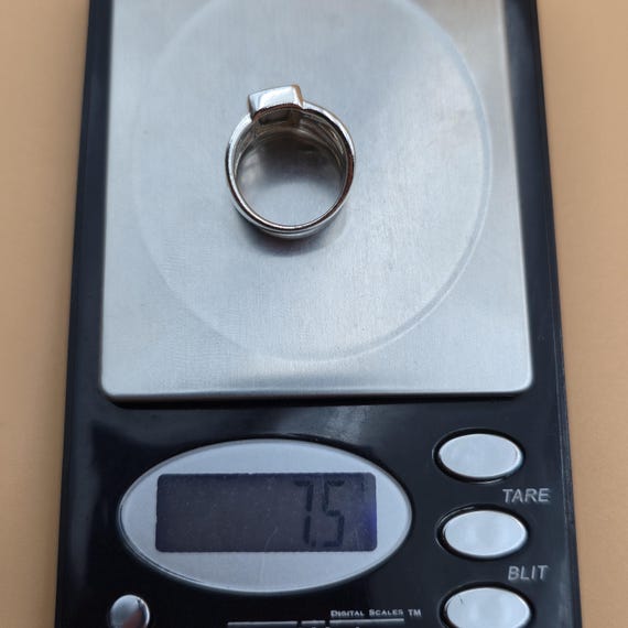 Size 5.75 Sterling Silver Rectangle Shell Petite … - image 9